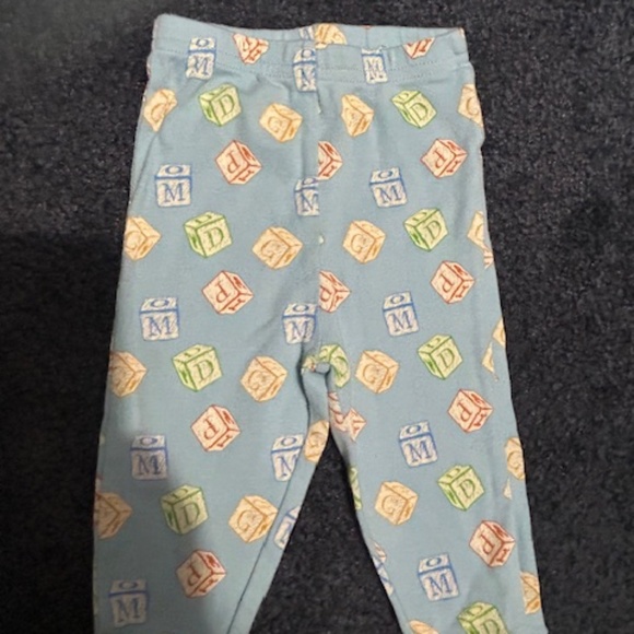 Disney Parks -baby Donald Duck t-shirt and pants set -6 months - Picture 8 of 8